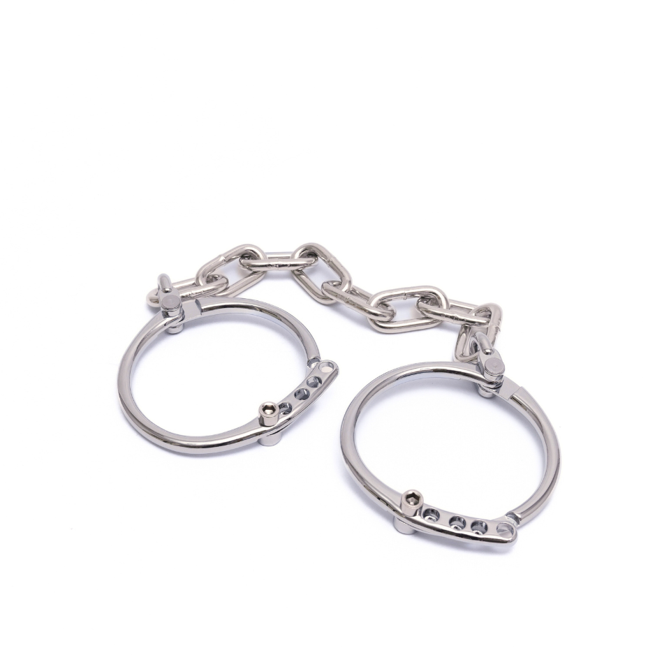Innovative solid hand or legcuffs, adjustable
