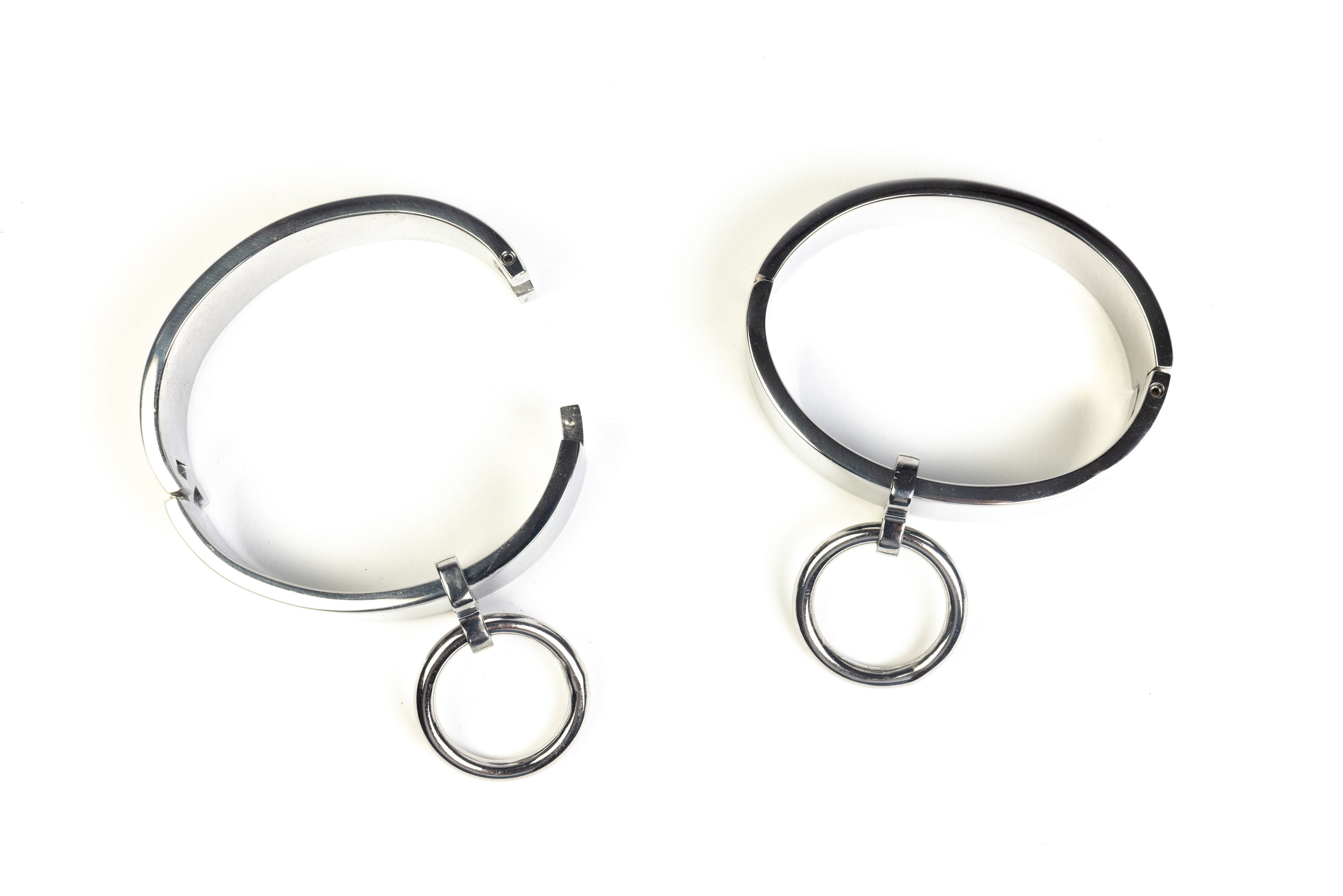 deSade® Cuff wide 6 mm silver – Elegant lockable stainless steel bangle, oval, with hidden clasp – 1 or 2 pieces – Additional O-ring