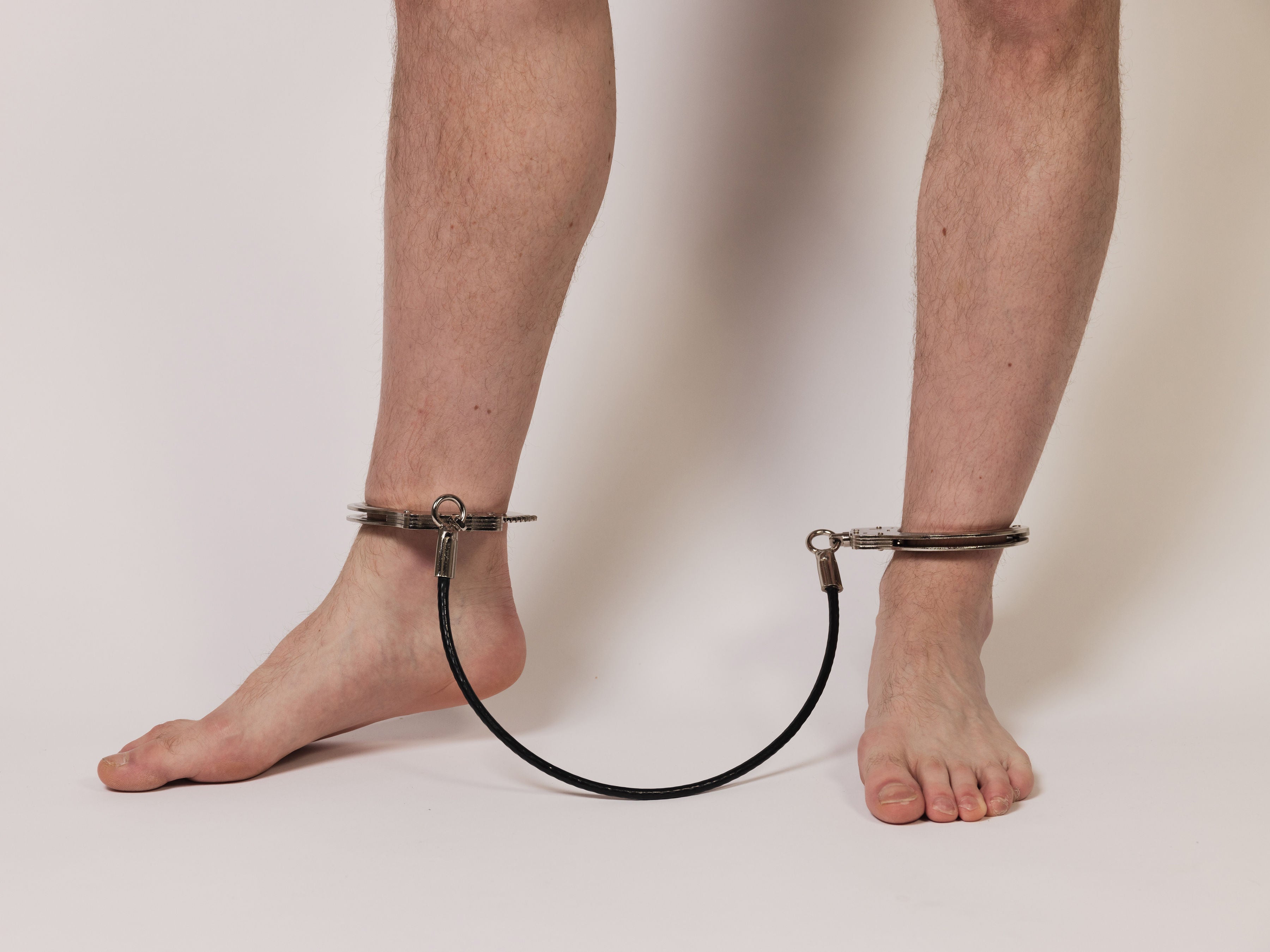 Police cable leg cuffs