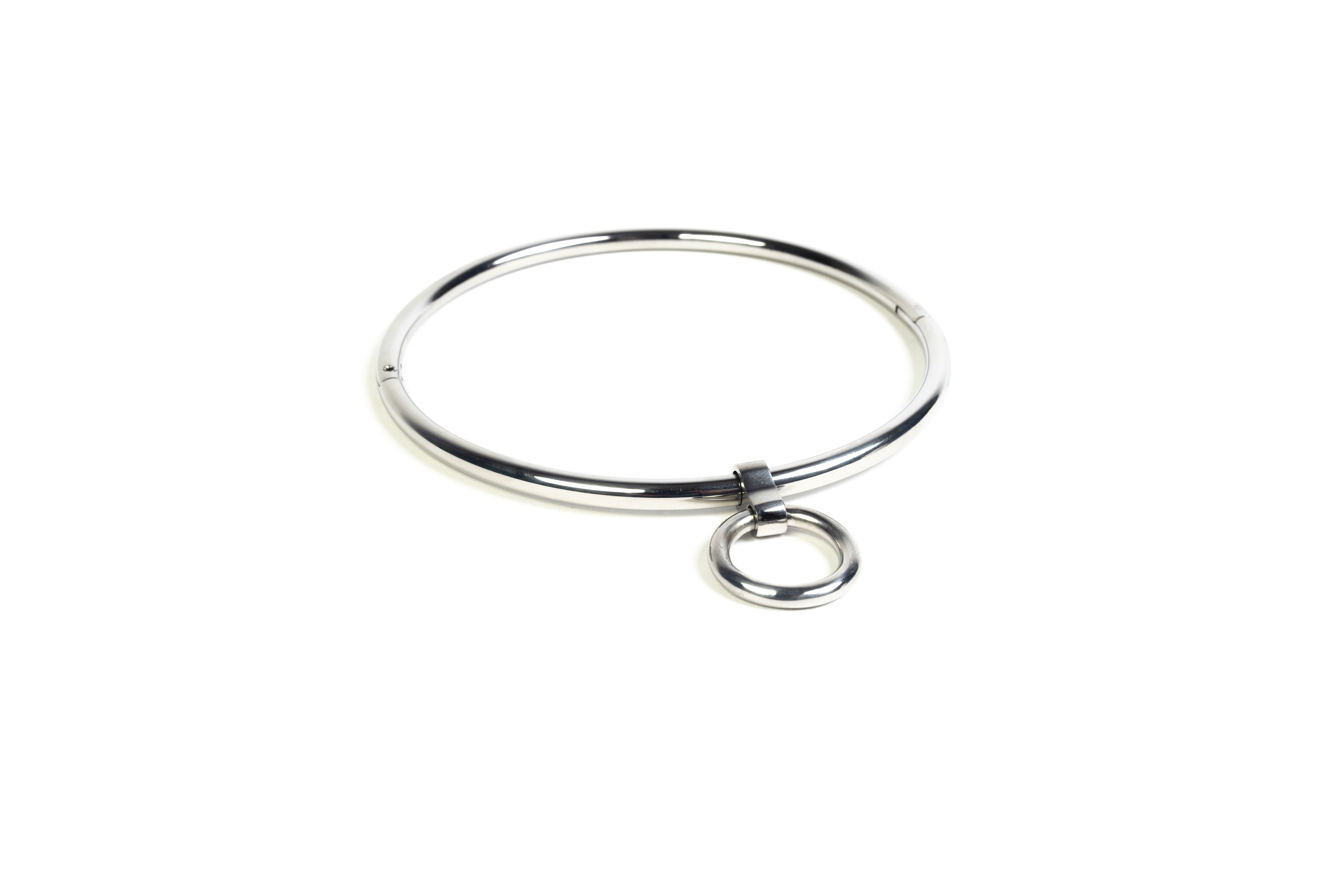 deSade® Collar 6 mm silver - Elegant locking neck cuff in stainless steel, oval, with hidden Hex‑Lock – with O‑Ring