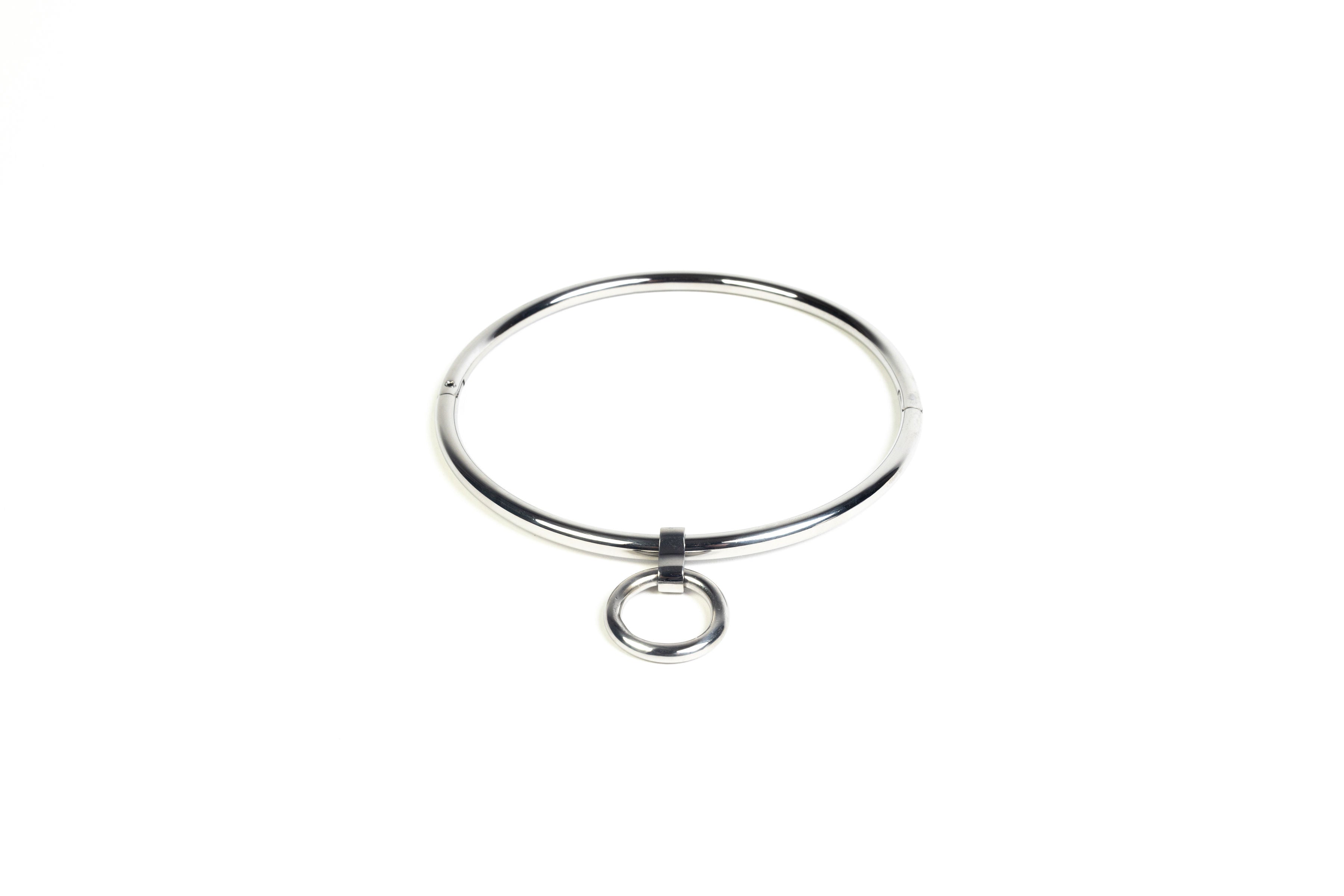 deSade® Collar 6 mm silver - Elegant locking neck cuff in stainless steel, oval, with hidden Hex‑Lock – with O‑Ring