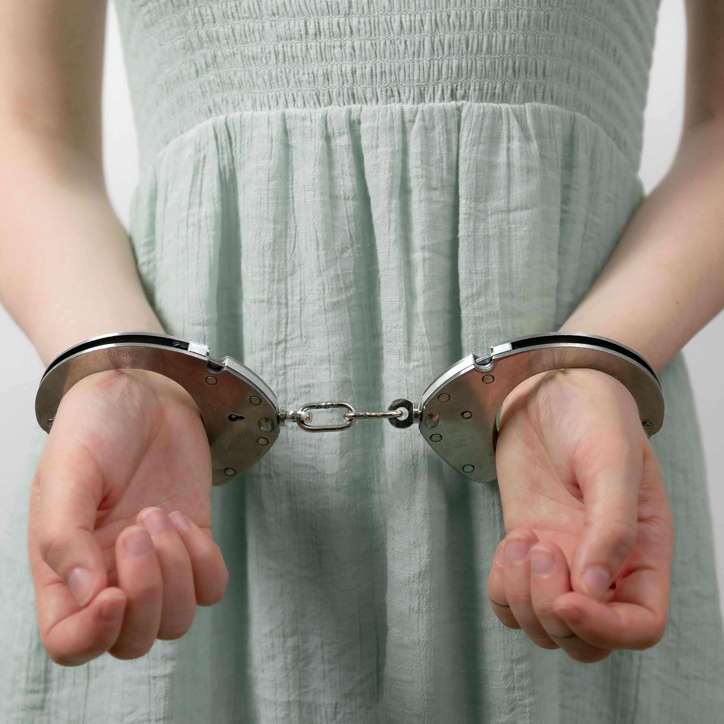 Clejuso No. 12 Stainless steel handcuffs