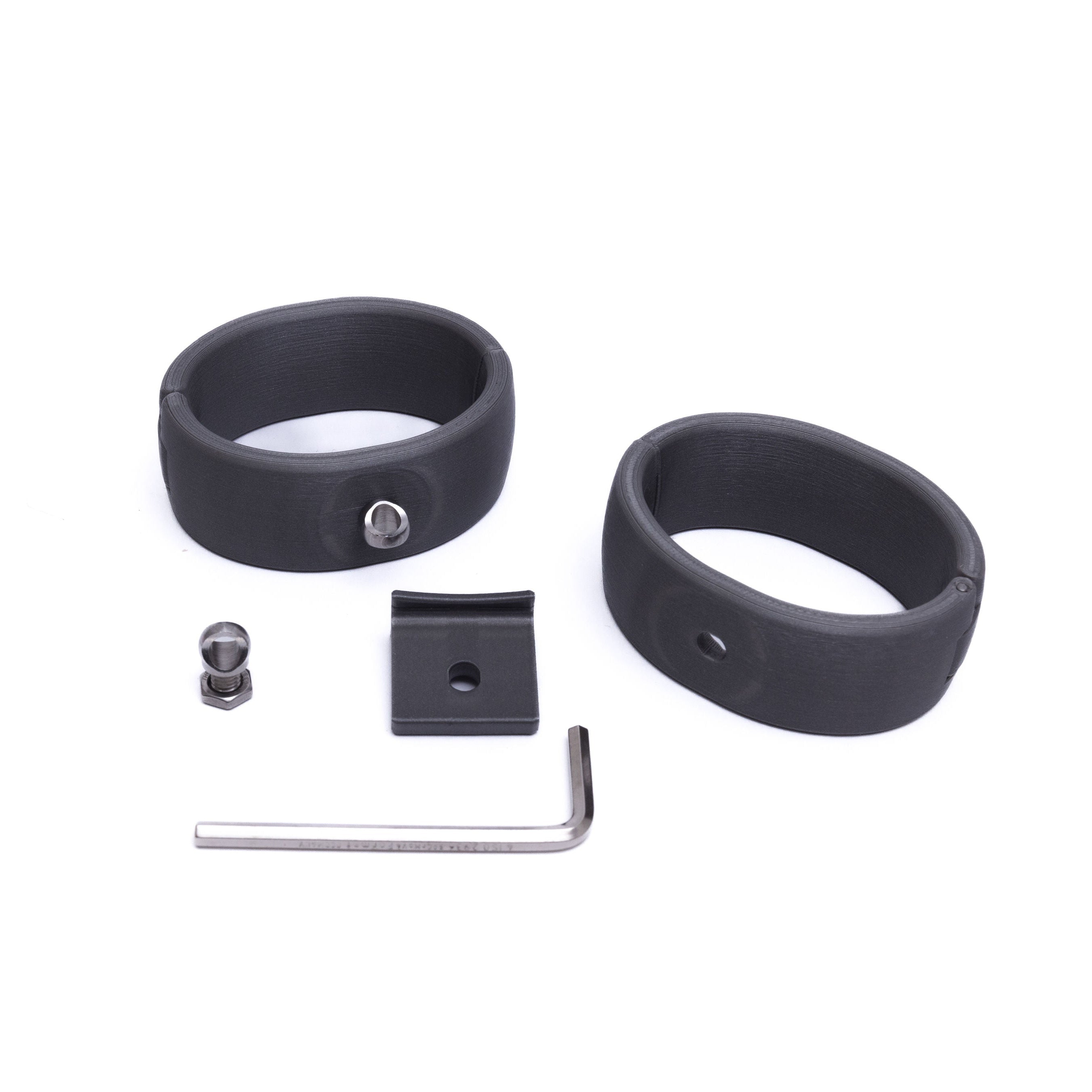 Quick Shackles Adapt starter - the new bondage system for endless possibilities