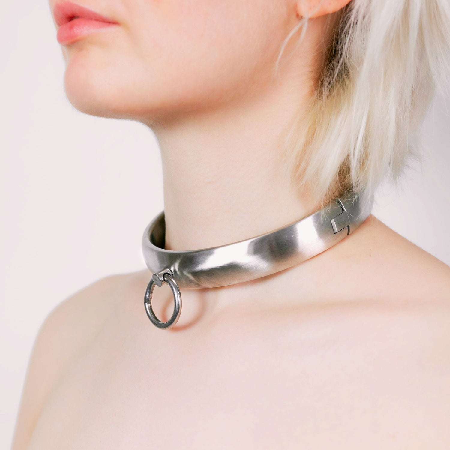 Set - Brushed stainless steel push-in lock