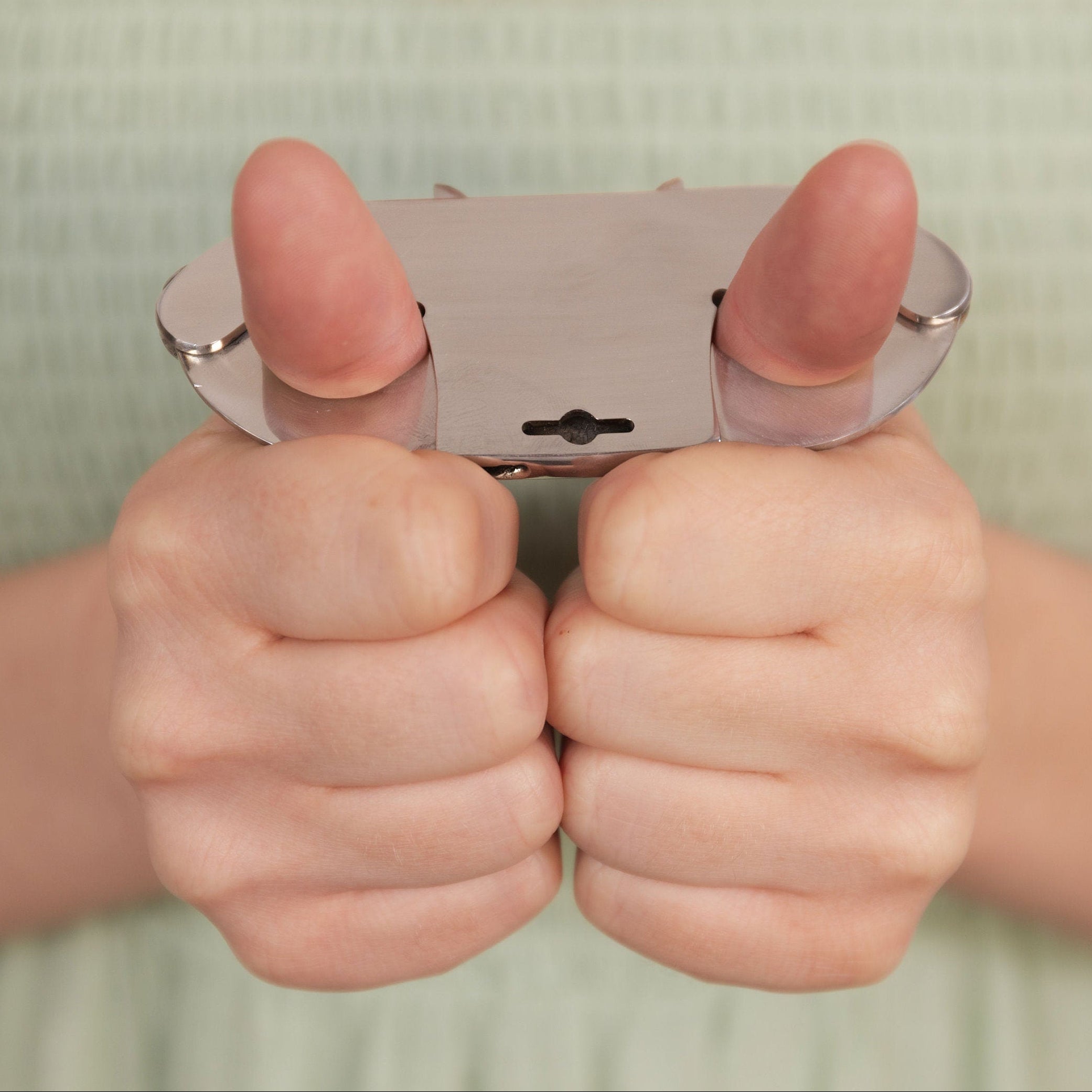 Large premium stainless steel thumb / toe cuffs