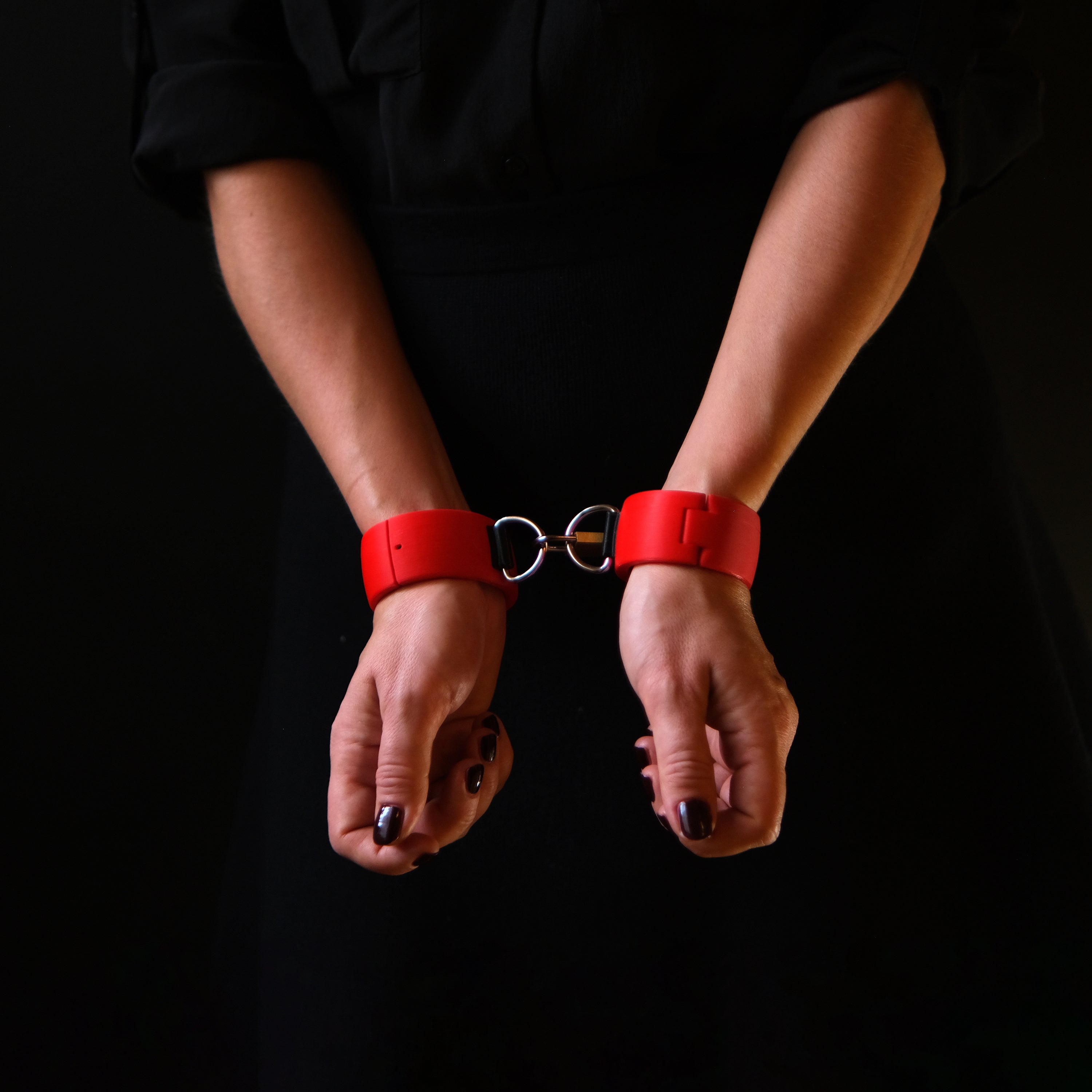 Quick-Shackles - custom made handcuffs with D-ring and and snap lock