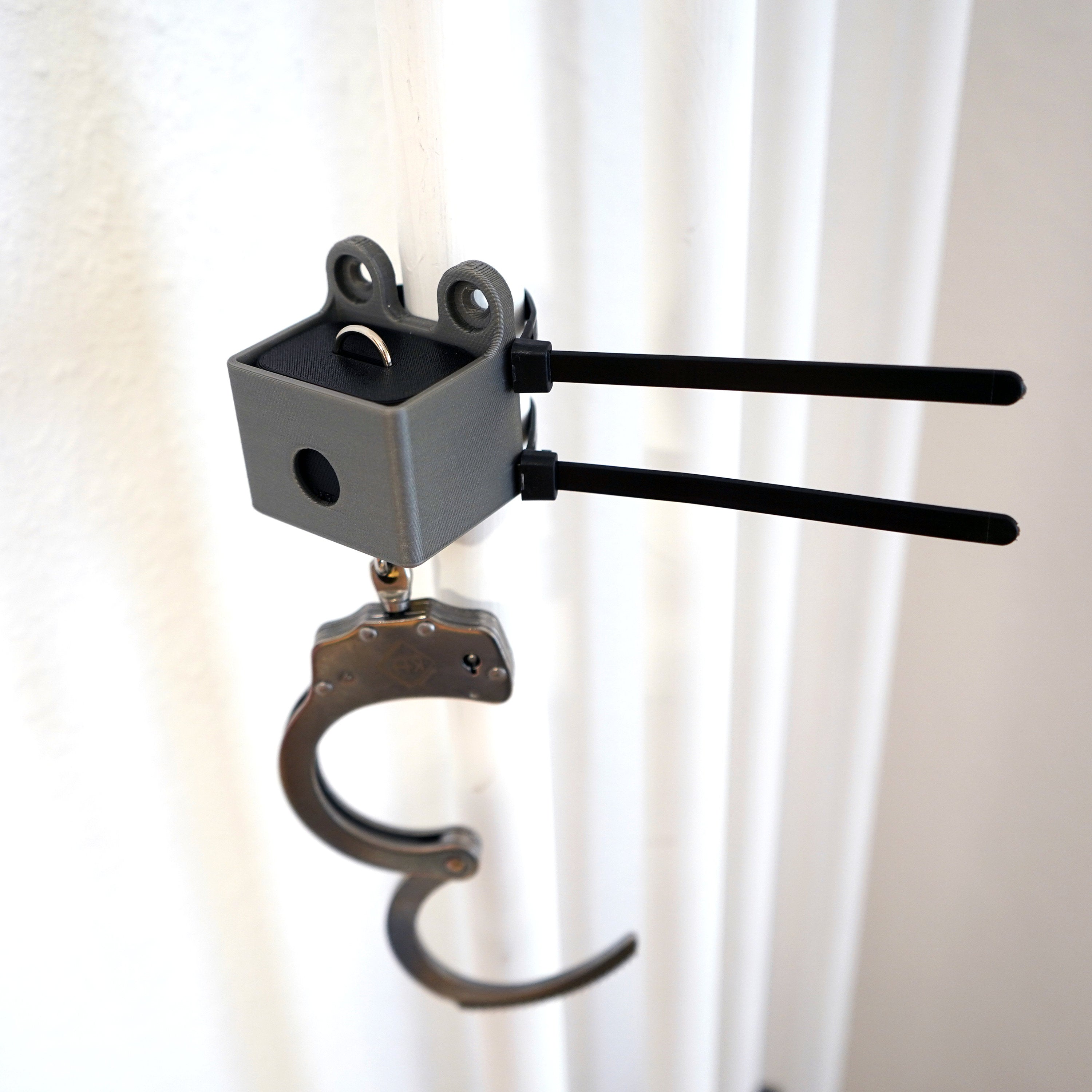 New design: selfbondage chair mount with time lock - one hour locking time