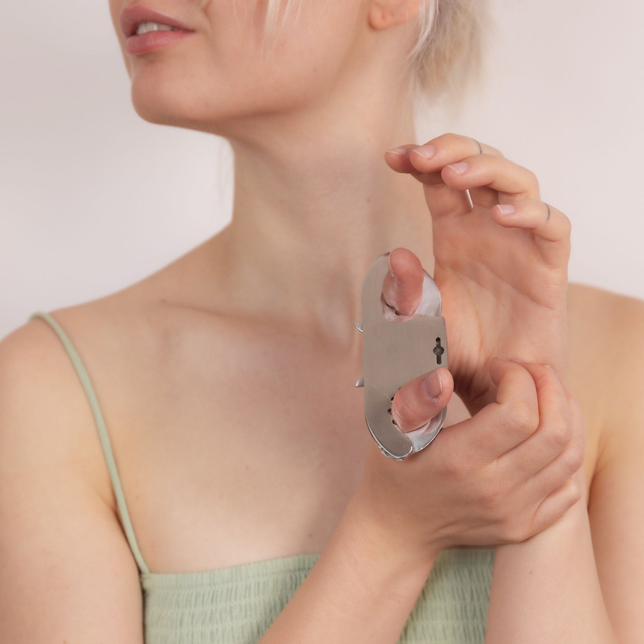 Large premium stainless steel thumb / toe cuffs